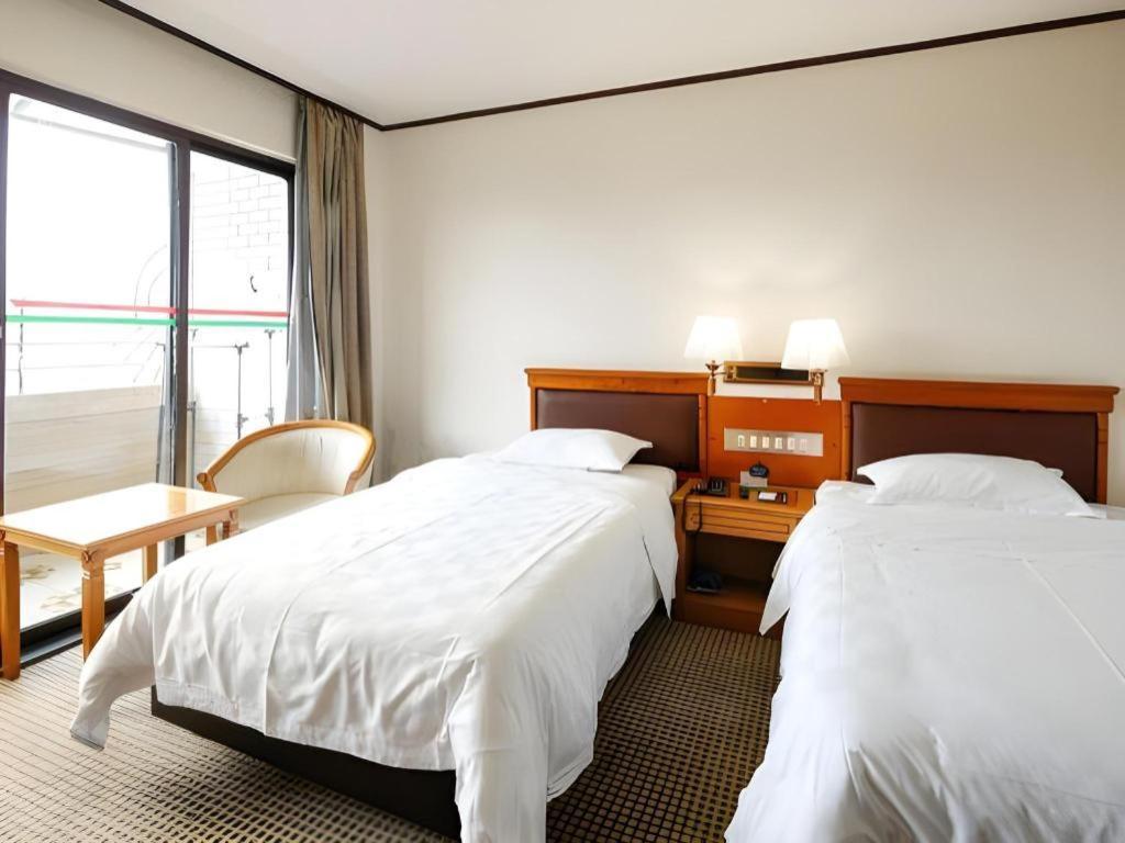 Nanfang Dasha Hotel Guangzhou Exteriör bild
