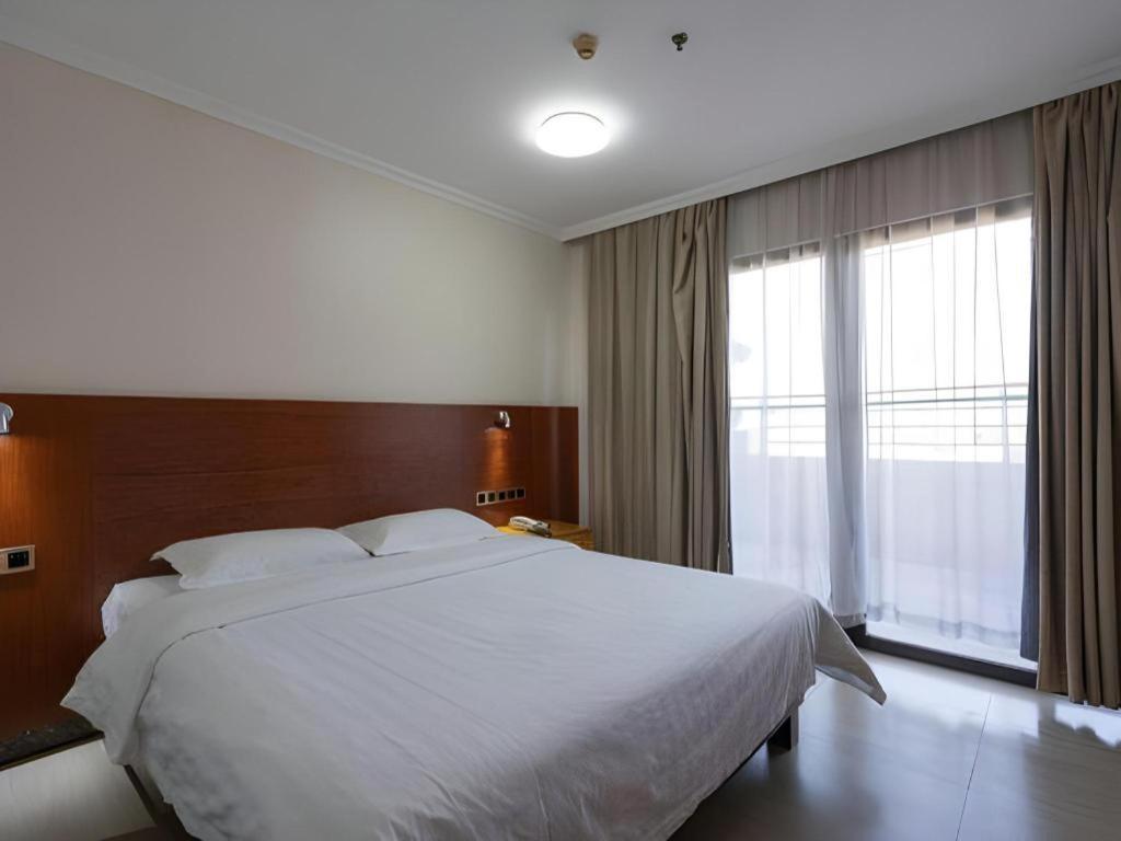 Nanfang Dasha Hotel Guangzhou Exteriör bild